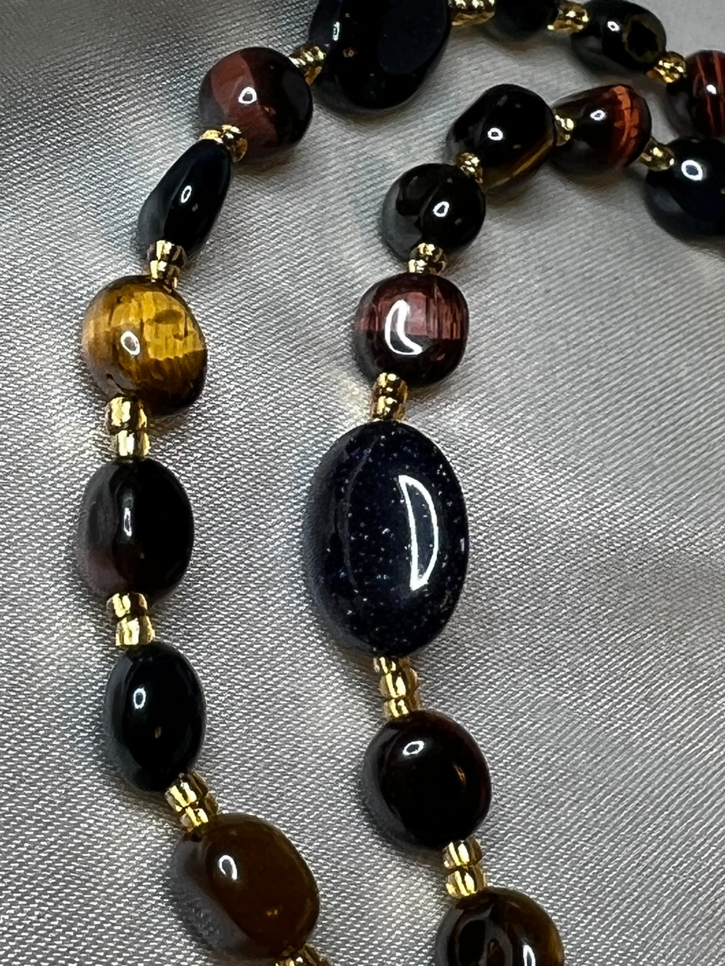 Natural Stone in Gold