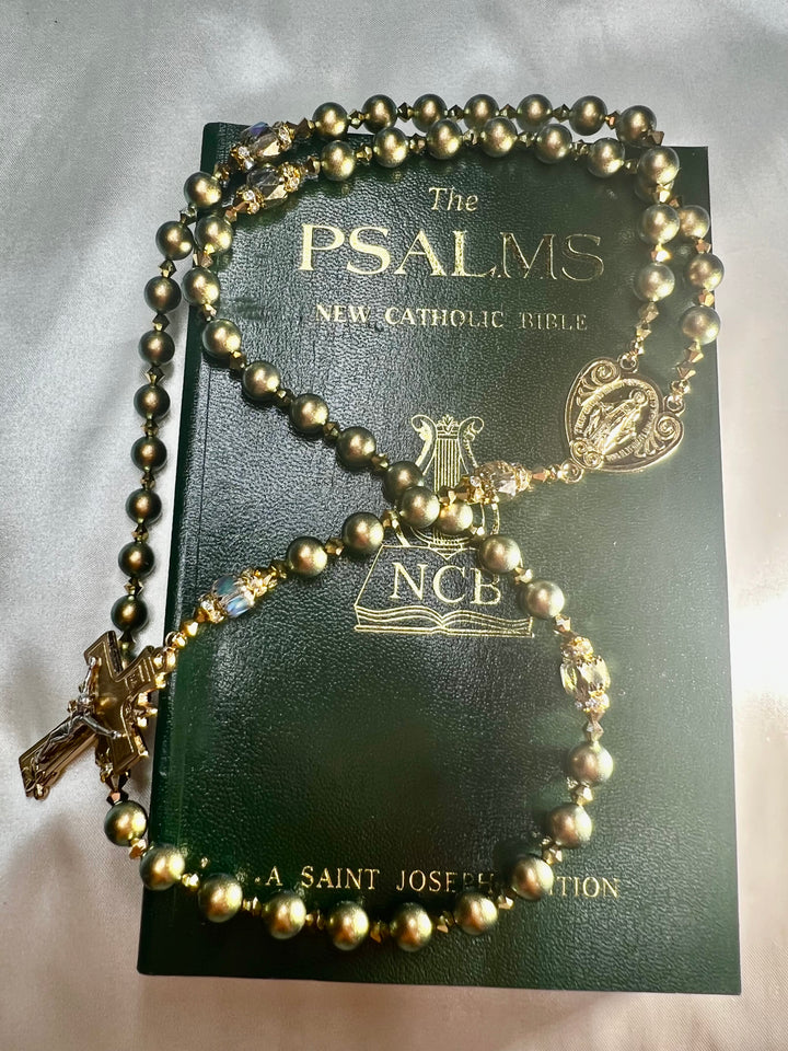 Iridescent Heart of Mary Rosary