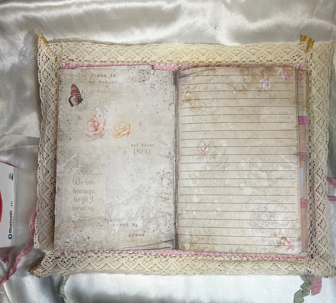 Journal pages are lined and unlined!!