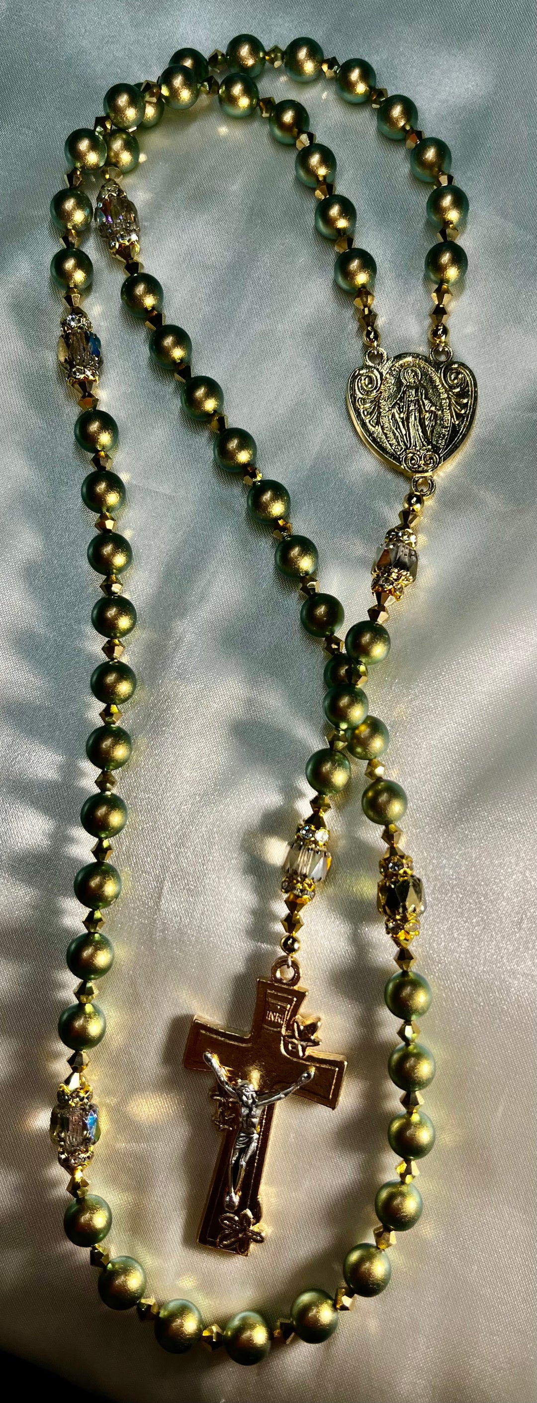 Iridescent Heart of Mary Rosary