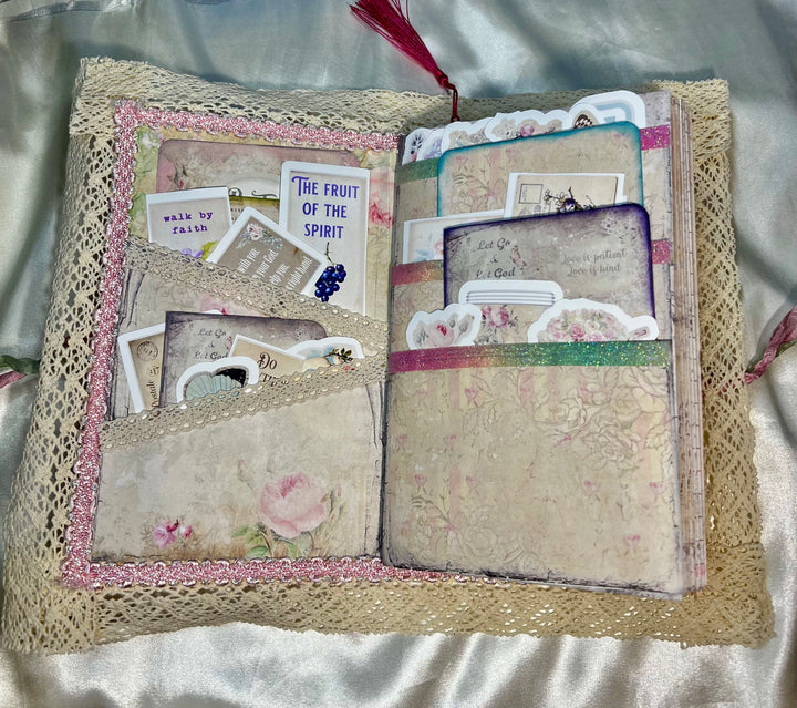 Inside pockets filled with stickers & Note Cards to journal on!