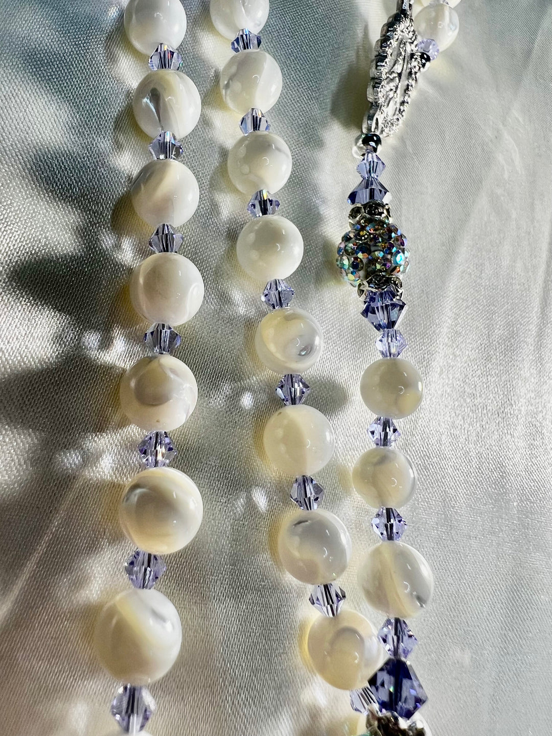 Heirloom Rosary White