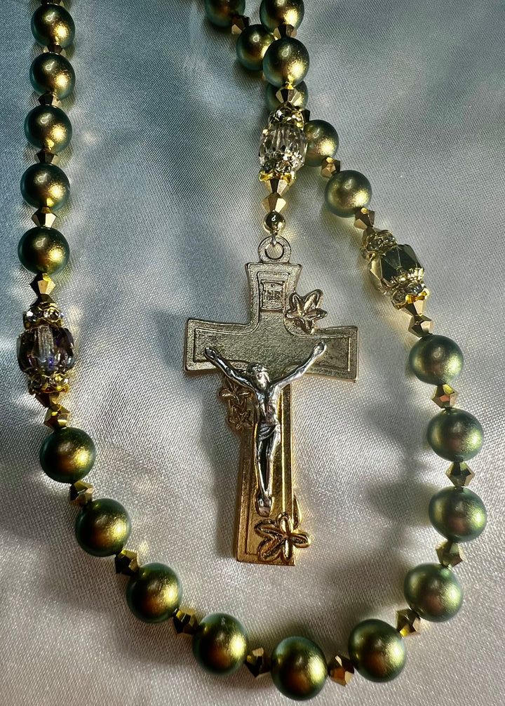 Iridescent Heart of Mary Rosary