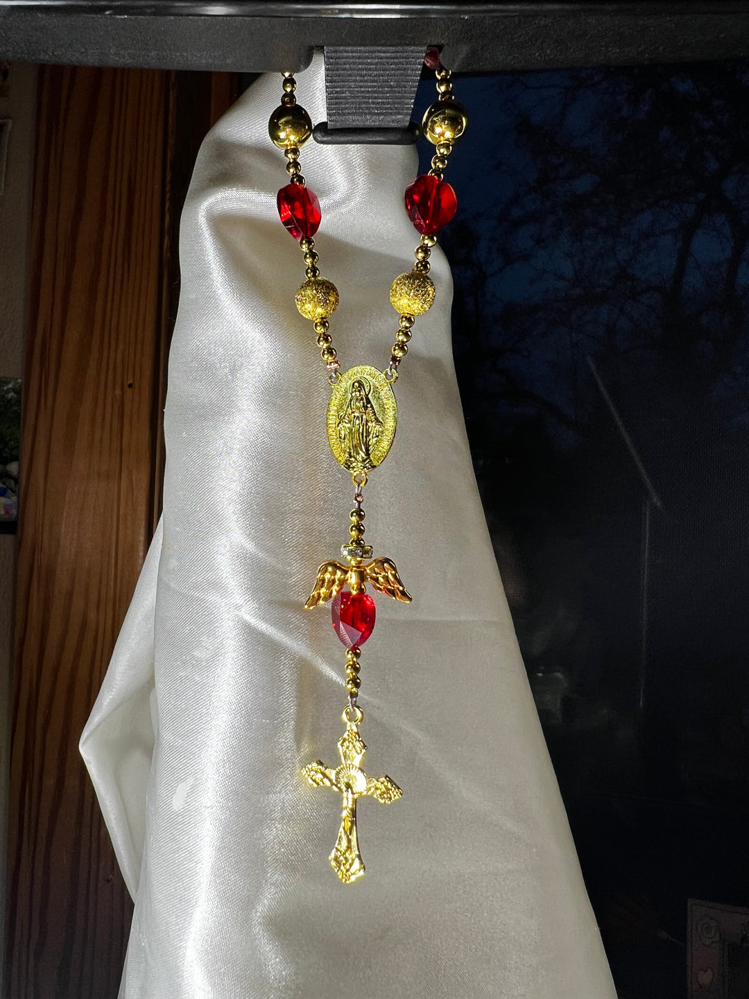 Beautiful Red Heart Angel Car Rosary!!