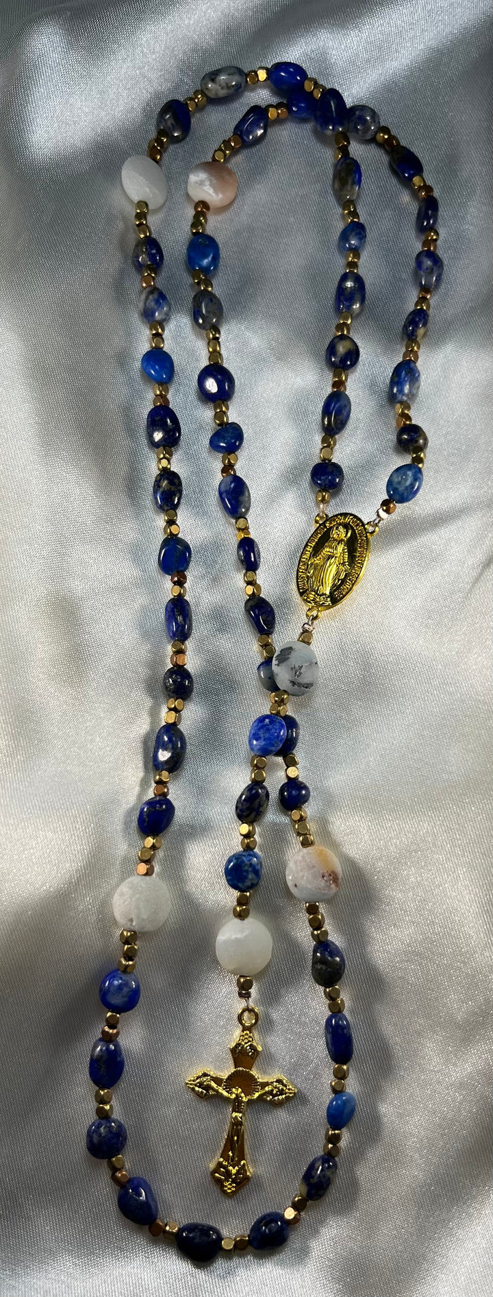 Natural Royal Blue Stone in Gold, 18" Long