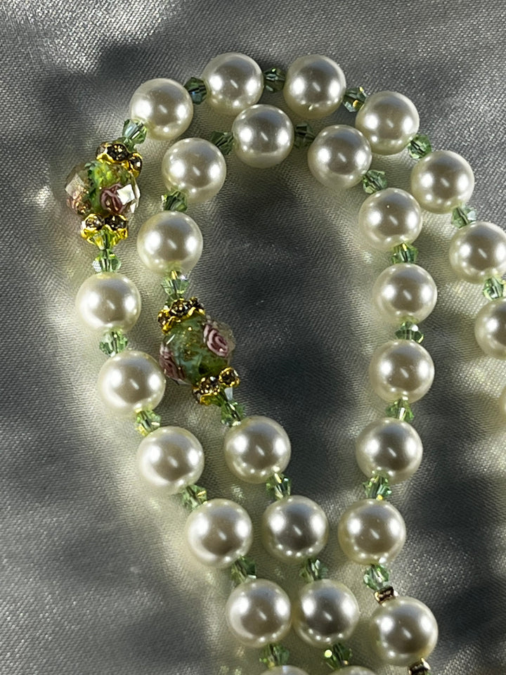 Creamy Pearl Glass beads with Light Green Crystal spacers
